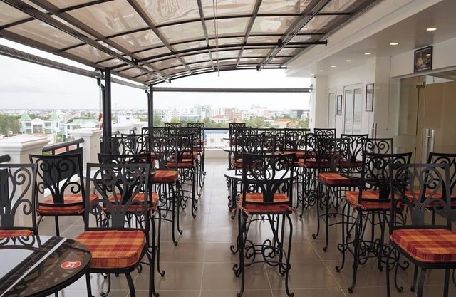 Dong Anh Hotel