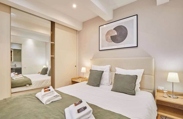 Charming Apartment Center of Paris Le Marais
