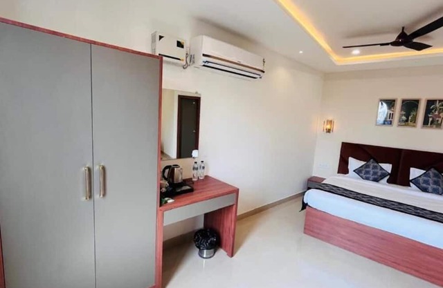 The Comfort Inn