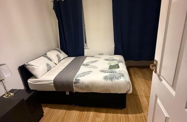 London City Apartment - Lynbrook Grove