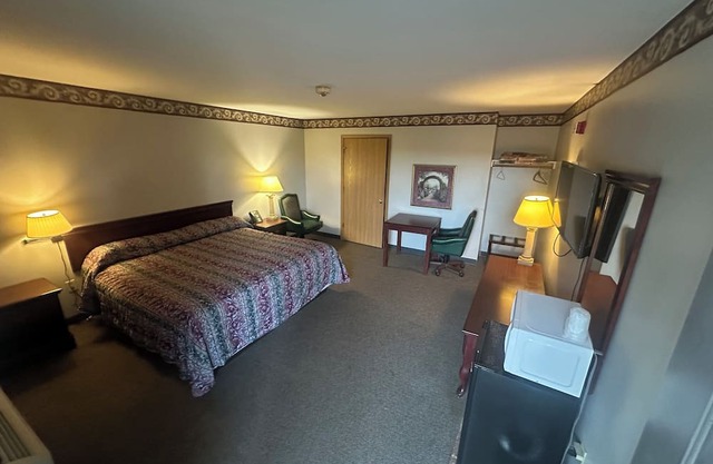Oasis Inn Kenosha