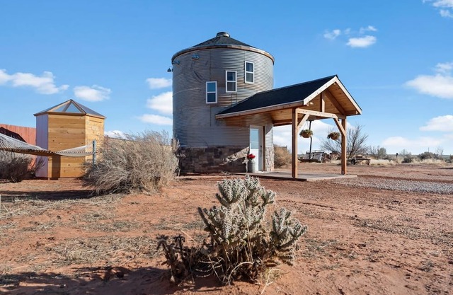 Southwest Silo Stay- 1 Bedroom Near Zion & Bryce