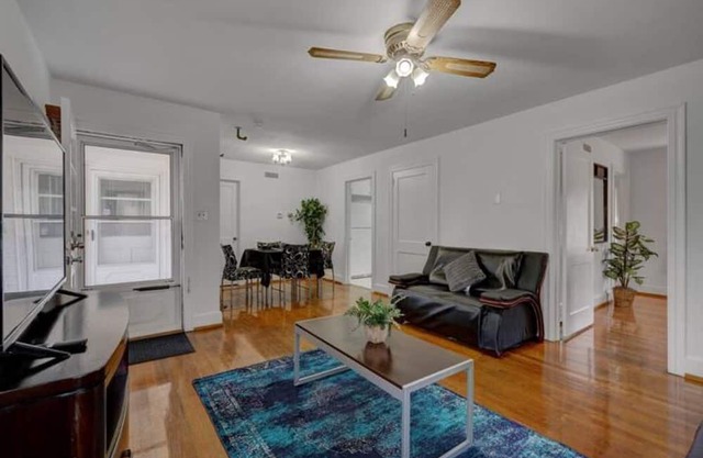 Buchanan 1br At Duke East Campus 1 Bedroom Apts by Quantum Suites