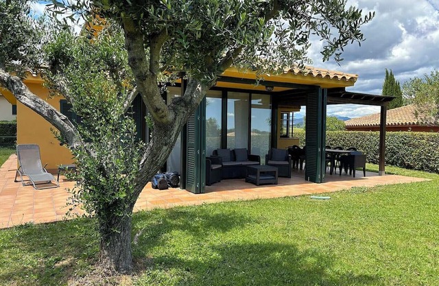 Villa 'Agnes' with Shared Pool, Private Terrace and Wi-Fi
