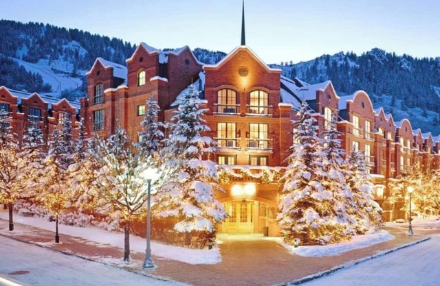 The St. Regis Aspen Resort 3-bedroom most luxury Aspen resort..!!