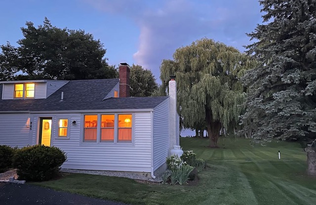 Pear Tree Cottage - North Hero Waterfront Property