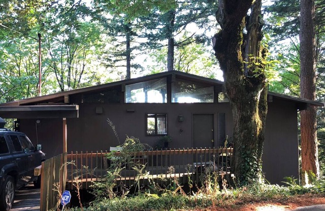 Treehouse in the Southwest Portland hills.