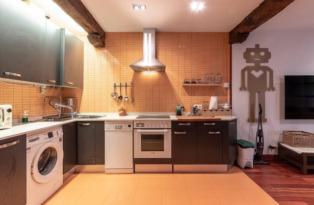ITURRIBIDE by People Rentals