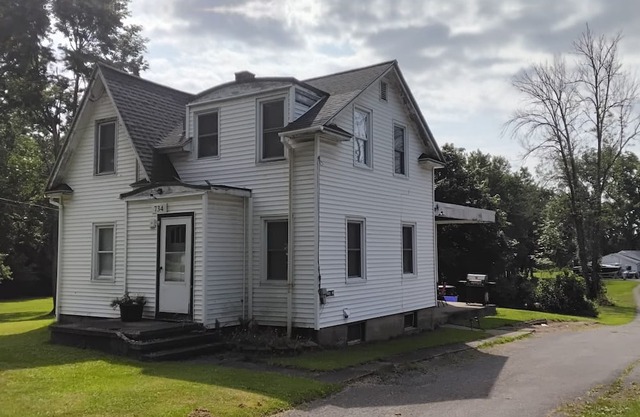 Charming 3-bedroom house in beautiful Waterloo with WiFi, AC. Near many wineries