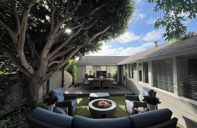 Charming La Jolla Beach Cottage - 30 Day minimum stay