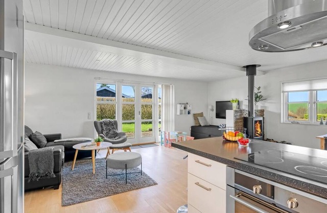 "Bendiks" - 300m to the inlet by Interhome