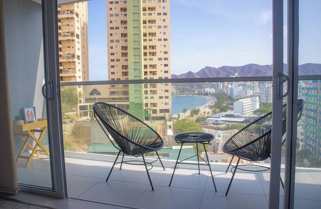 2BR con vista exclusiva en Santa Marta
