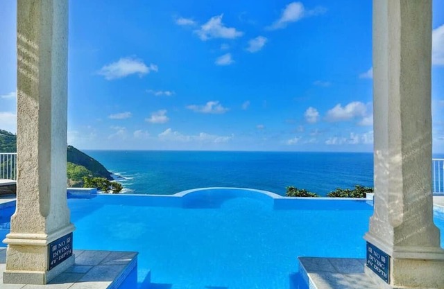 Grandiose 4 Br Sea Facing Villa