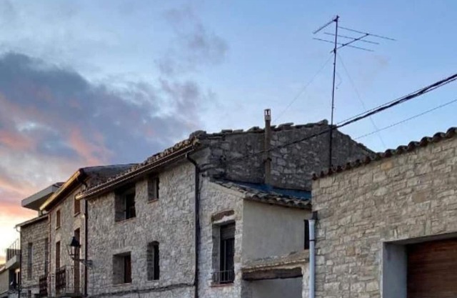 Chalet 'La Casa De La Conca De Barberà' with Shared Terrace