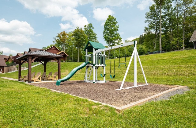Mountainside Cabin 41-Hot Tub, Pet Friendly