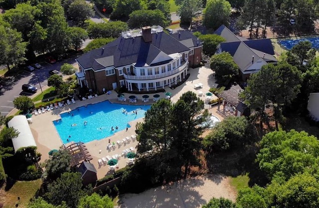 2 BD-2 BA Resort @ Williamsburg with family amenities -Suite 1