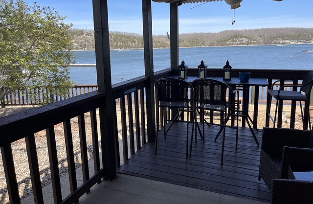 GROUND LEVEL Walk right out and in Unit POOL/DOCKS Corner unit see 180 degree