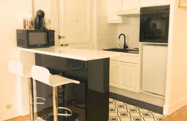 Studio Dans Hôtel Particulier