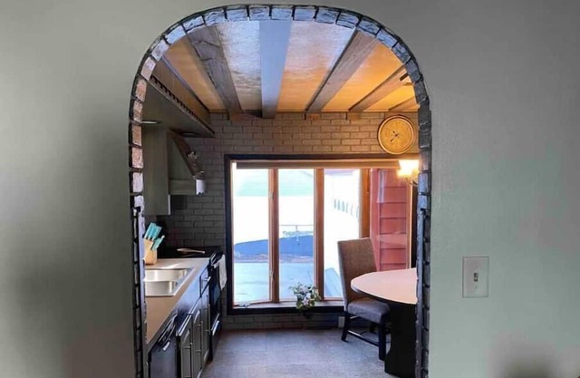 Cozy duplex