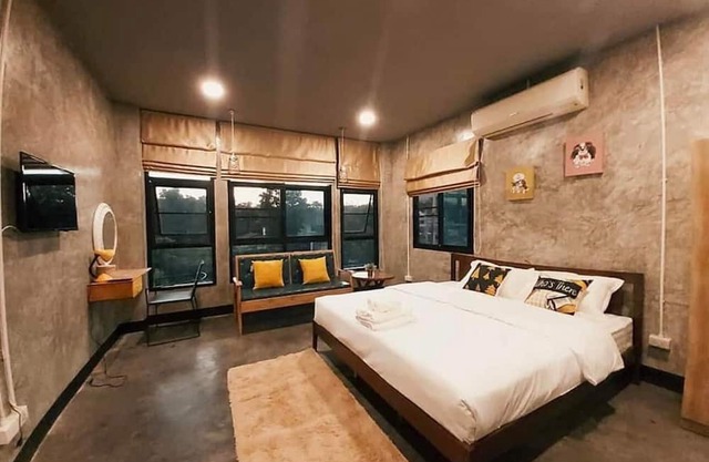 Moon 360 Loft House