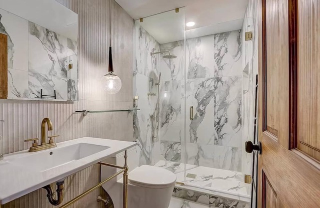 313 South St Luxury Apts Unit 201, near Center CIty, Old CIty & Rittenhouse