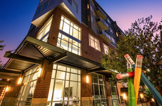Landing at Library Place Apartments - Studio in Bayside