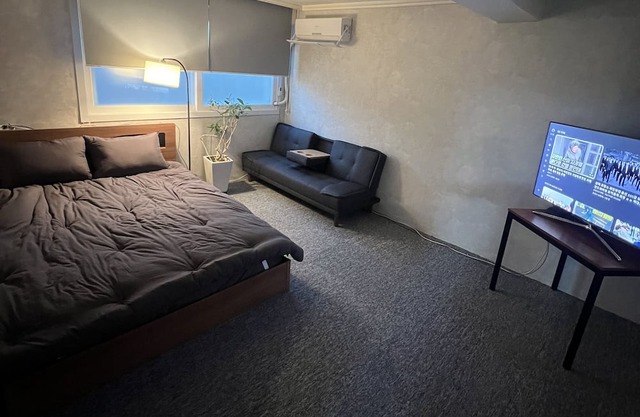 Modern clean apartment in Gangnam 1