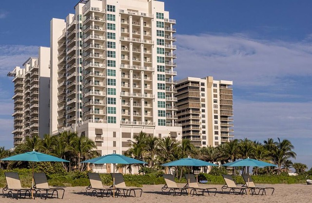 Marriott Oceana Palms beachfront resort featuring 2 Bed/2 Bath Oceanview villa.