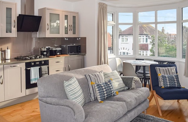 2 bedroom accommodation in Goring-by-Sea