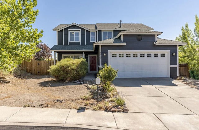 3x2.5 Home with Spectacular Valley Views, pet friendly.