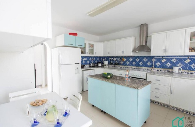 Très charmante villa avec piscine à 5mn de la mer