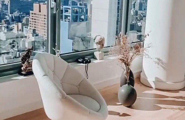 Huge HIGHRISE LUXURY CONDO LES MANHATTAN NYC w/All Amenities