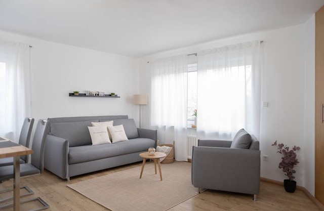 Ferienwohnung Rheinauen - Behaglich und Naturnahe Lage