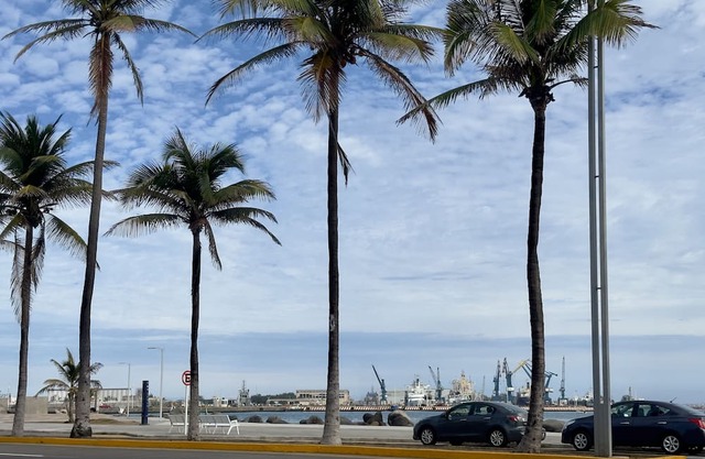 Suites Brisa Marina - Playa Regatas y Malecón