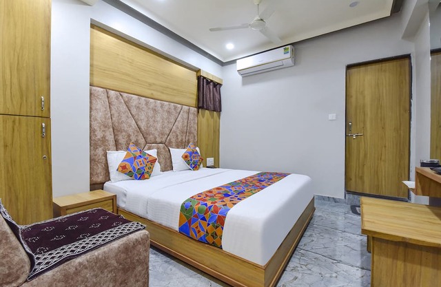 Fabhotel Sury Villa