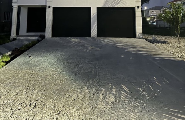 Escape to Paradise: Stunning 4-Bedroon Home in Venice Bay with Beach Access