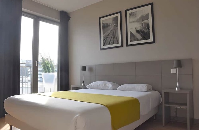Close to Gare de Vaise Metro Station! 3 Pet-Friendly Units, Onsite Parking!