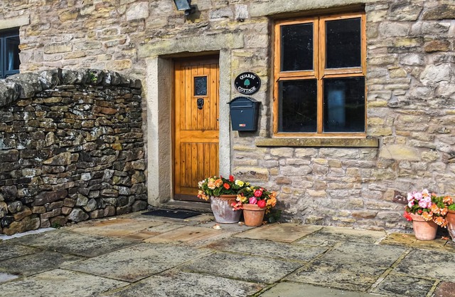 2 bedroom accommodation in Barnoldswick