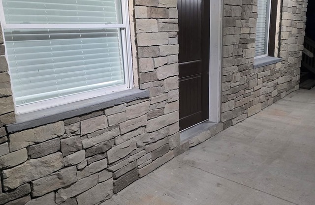 Charming 2-bedroom apartment in Blossvale with AC