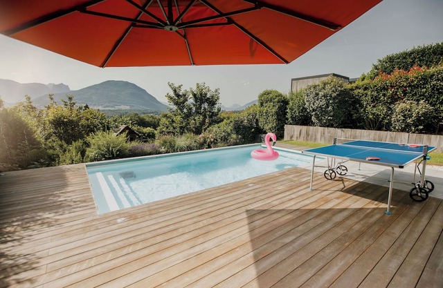 Magnificent villa - View & pool 10 min from Annecy