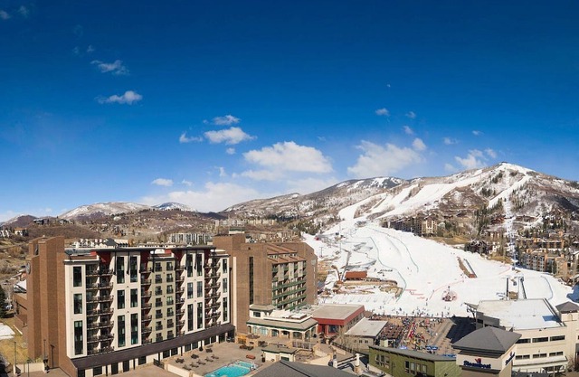 3-bedroom 3-bath at Sheraton Steamboat Springs Resort Ski in/Ski out