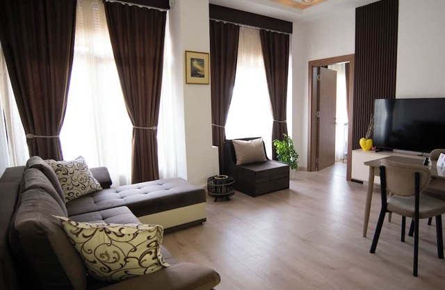 Gratia Apartments
