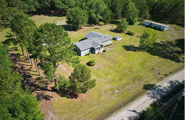 Lowcountry Orchard Getaway: 4-bedroom house in lovely Yemassee, SC Sleeps 12