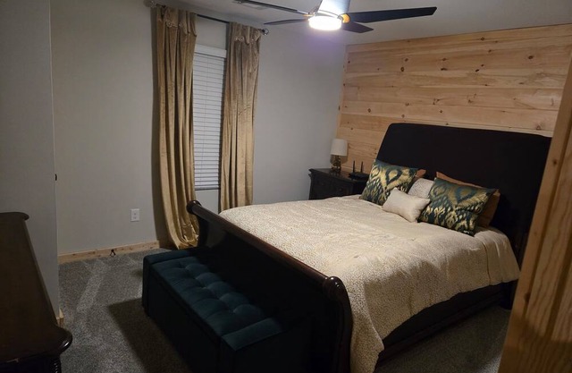 New Chic Cabin In Talking Rock Creek Subdivision