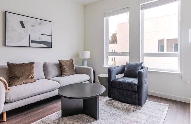 Blueground | Old San Leandro, fitness center, nr San Leandro Park