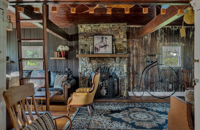 The Whiskey River Lodge
