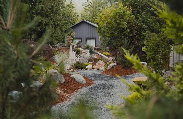 Luxury Barndominium-Hot Tub-Firepit-WIFI-EV-Nature