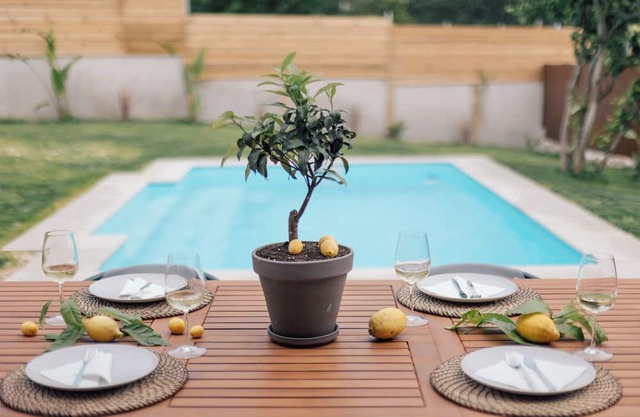 O Lar de Laura - House with garden and swimming pool in Vigo suitable for pets