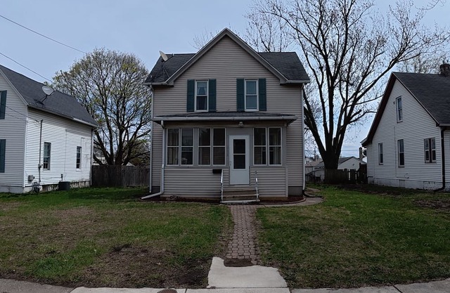 Charming 3-bedroom house in superb Rockford