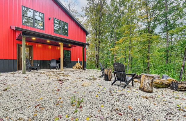 Red River Gorge Barndominium: Dog Friendly!